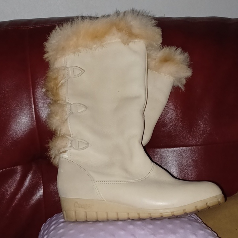 cougar beige cream lace up fur mid cuff boots size 9